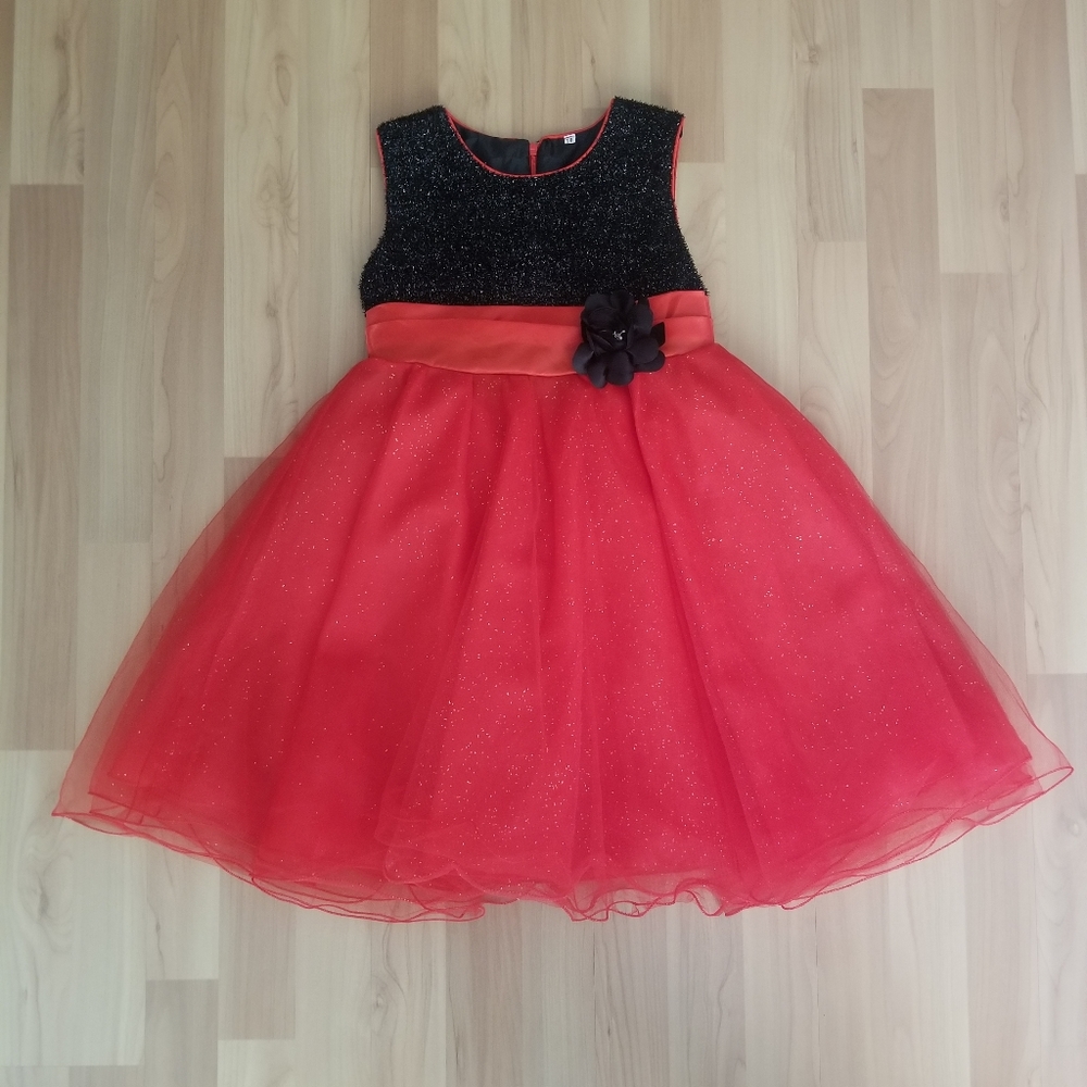 Dress for girl size 5-6